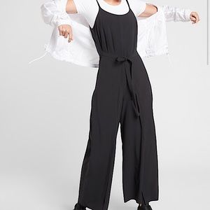 Athleta It’s a Wrap Black Tie-Waist Romper Size 8